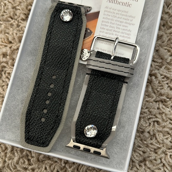 Sparkl LV Watch Band Size 2 - Picture 2 of 4